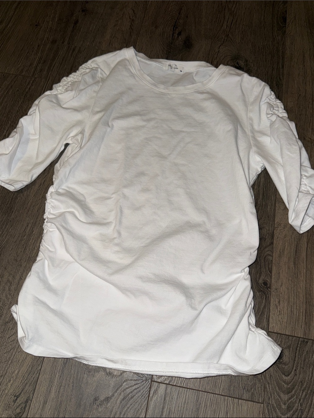 rag & bone White Women's Top - Classic Logo Tag